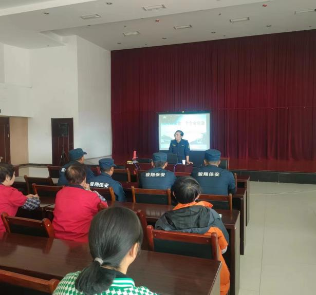 人人讲安全  个个会应急 --现代物流公司开展&ldquo;安全生产月&rdquo;消防安全主题活动