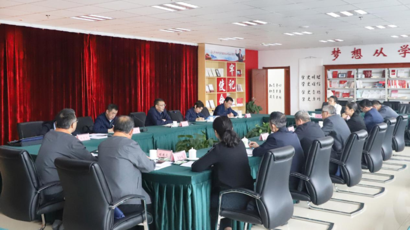 省国资委党委书记、主任洪涛莅临2138cn太阳集团城调研