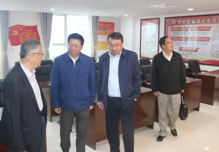 青海省副省长、省国资委党委书记、主任王黎明，莅临2138cn太阳集团城调研指导工作